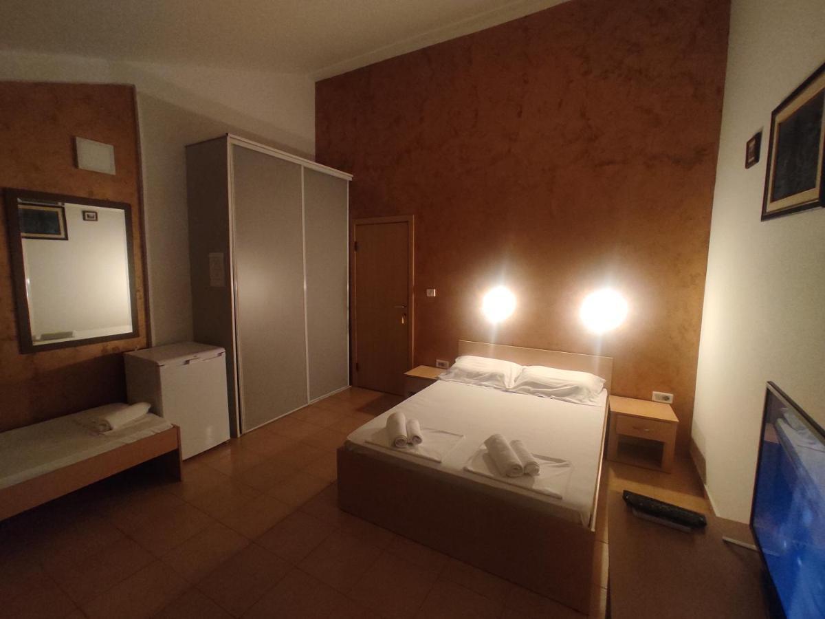 Apartments Mare Budva Exterior foto