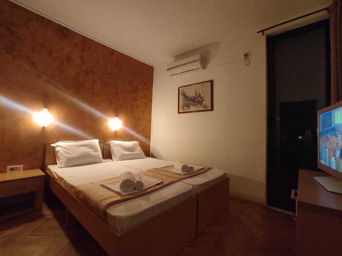 Apartments Mare Budva Exterior foto